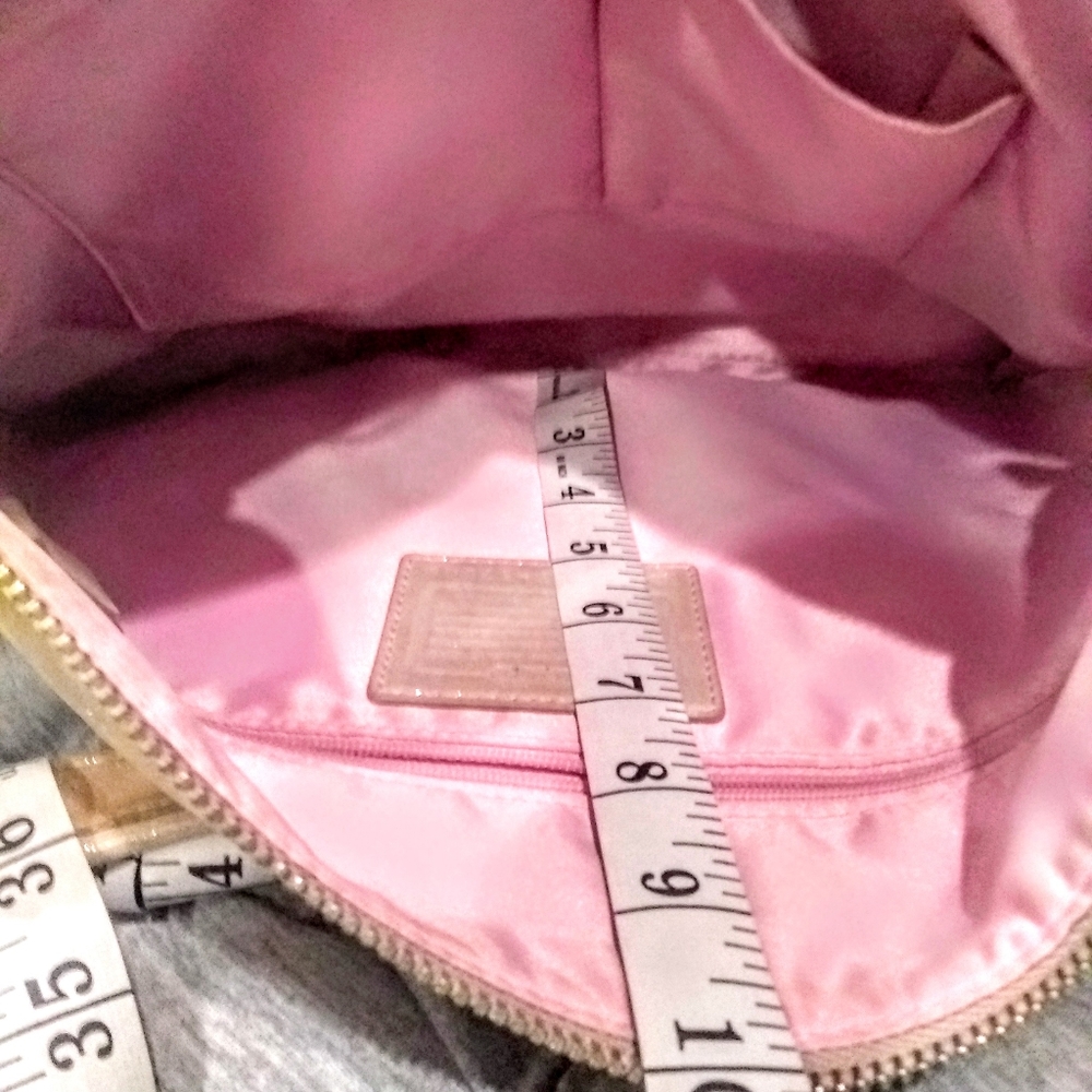 Authentic Coach Poppy - Picture 10 of 12